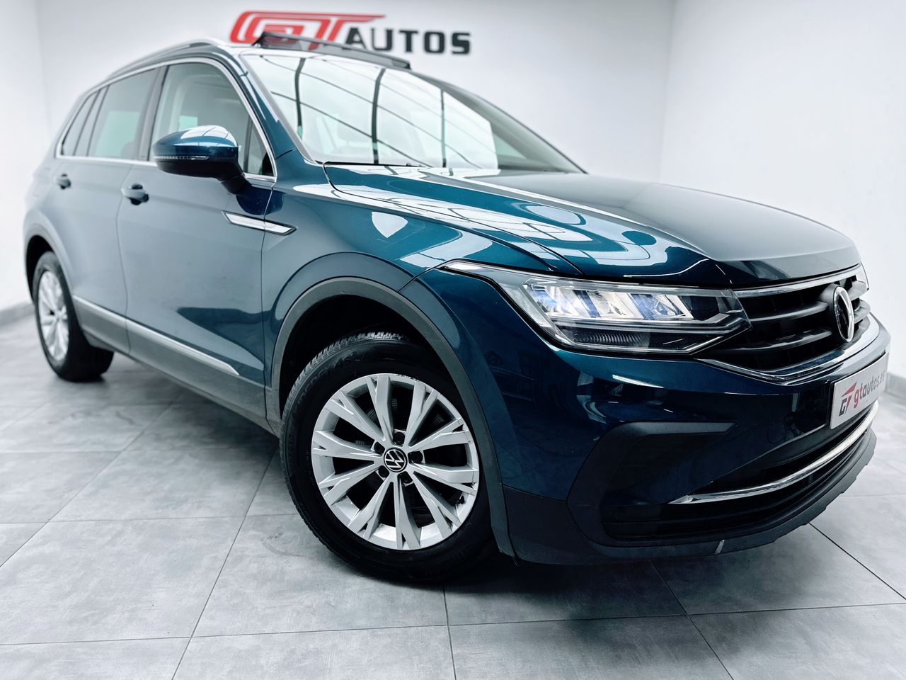 Foto Volkswagen Tiguan 9