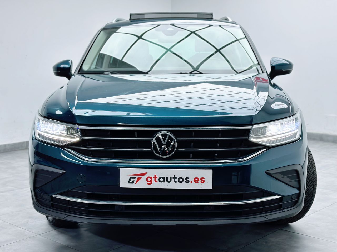 Foto Volkswagen Tiguan 13