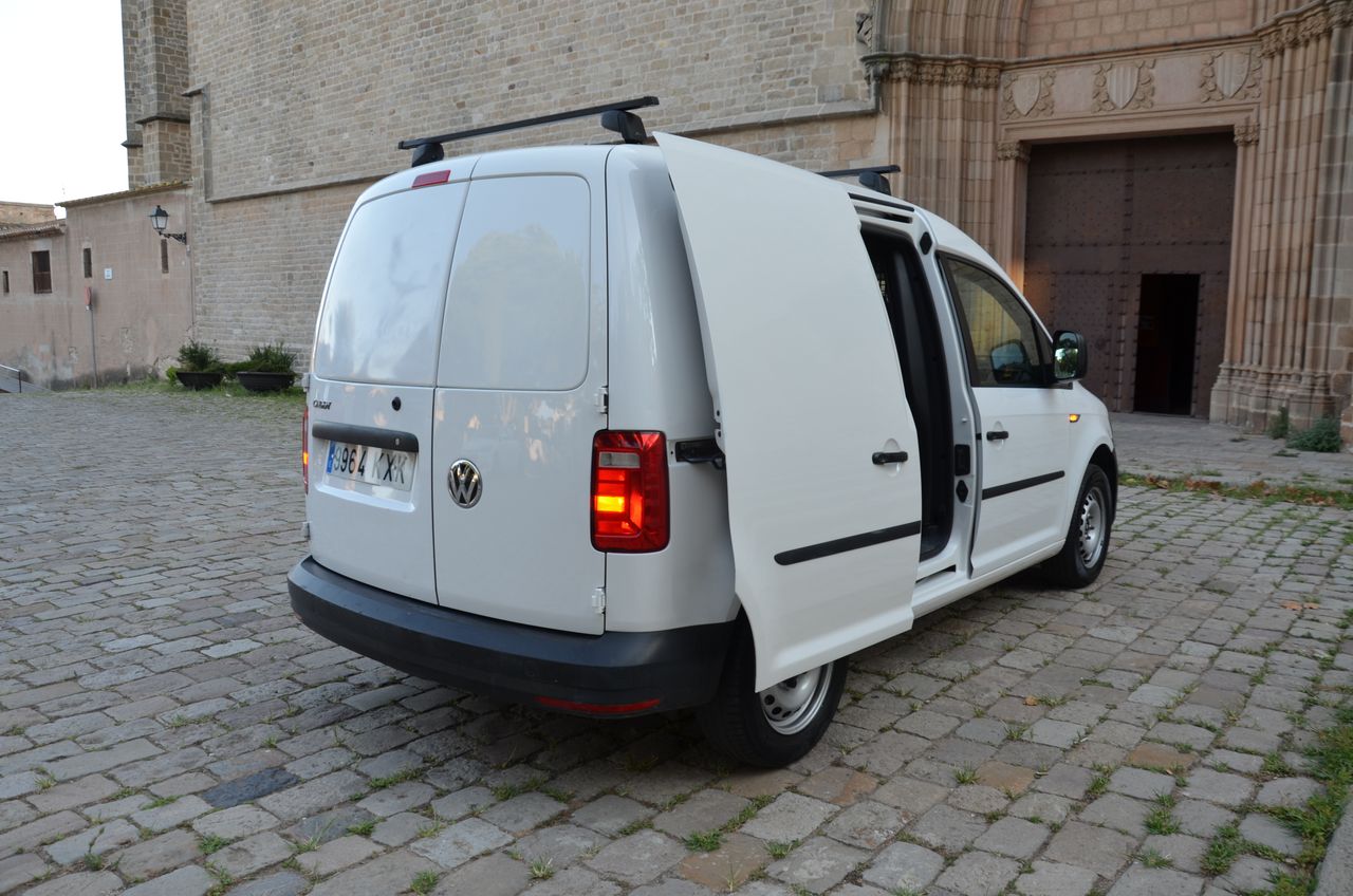 Foto Volkswagen Caddy 32