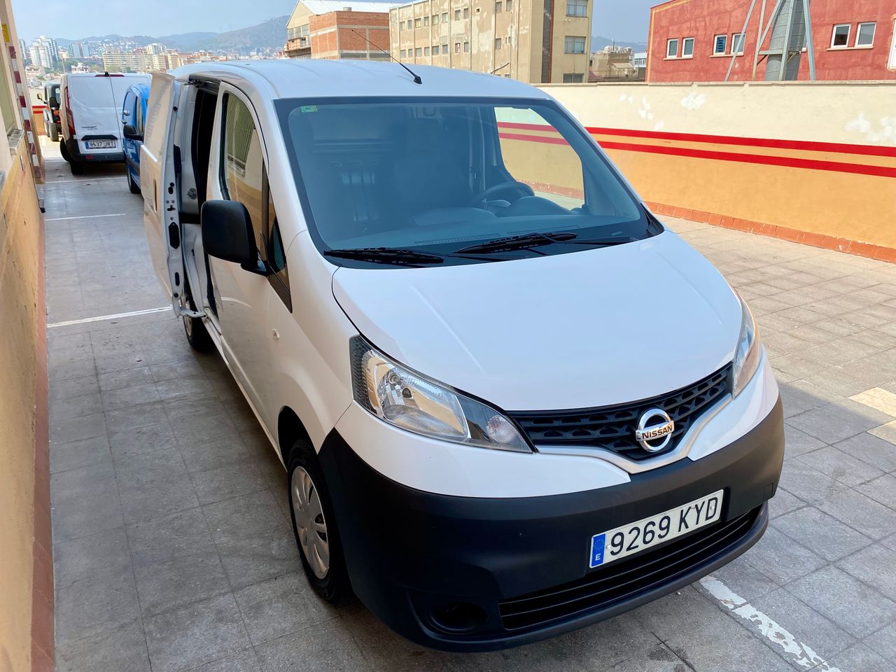 Foto Nissan NV200 14