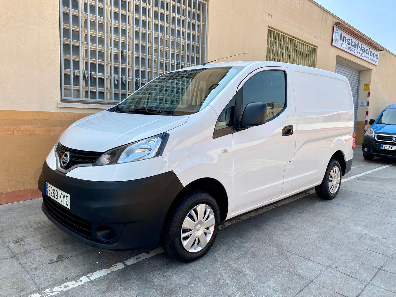 Foto Nissan NV200 16