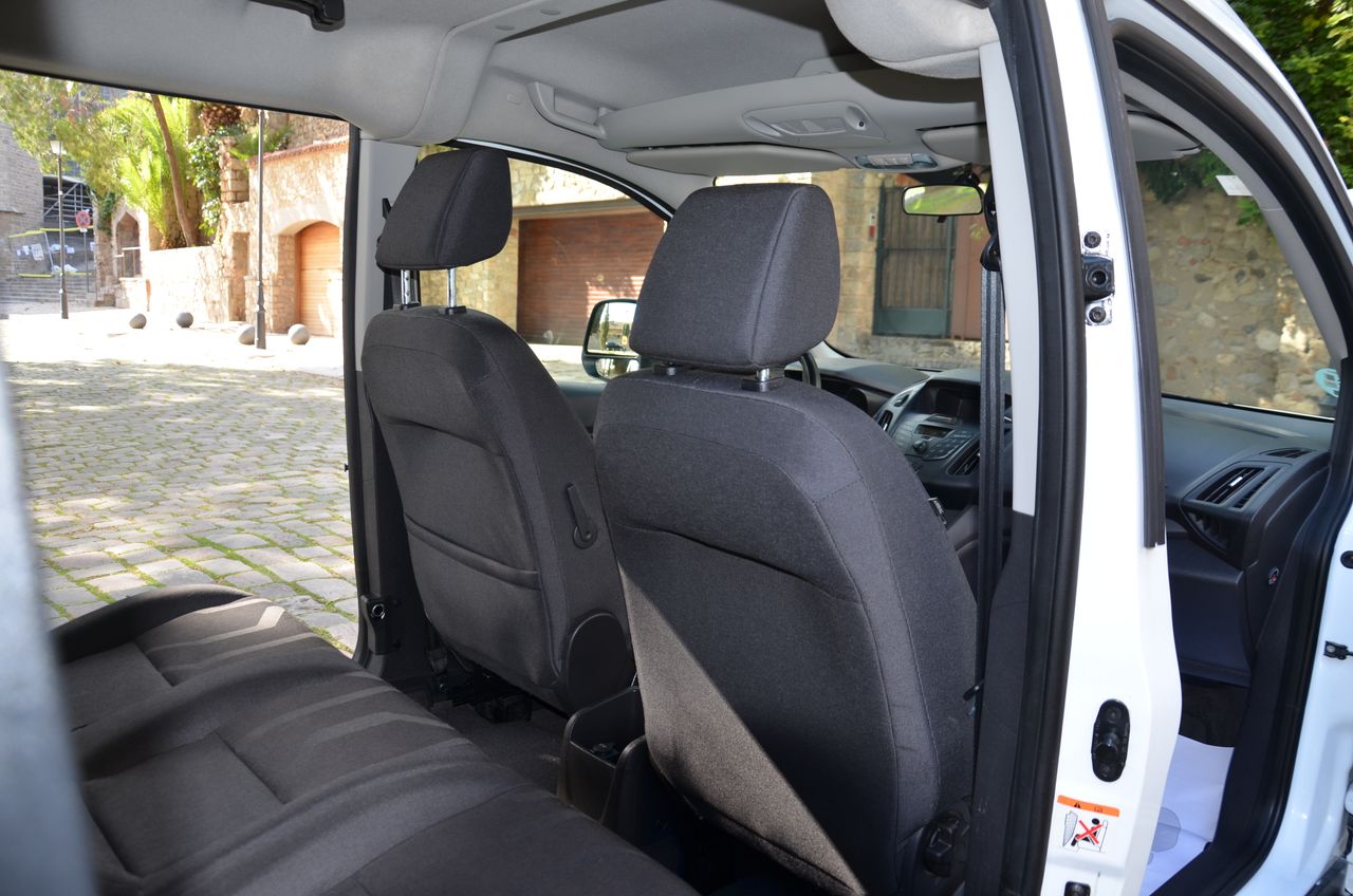 Foto Ford Transit Connect 34