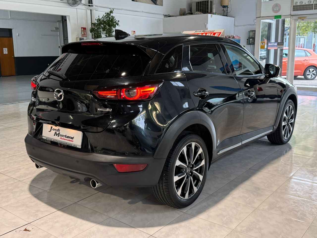 Foto Mazda CX-3 4