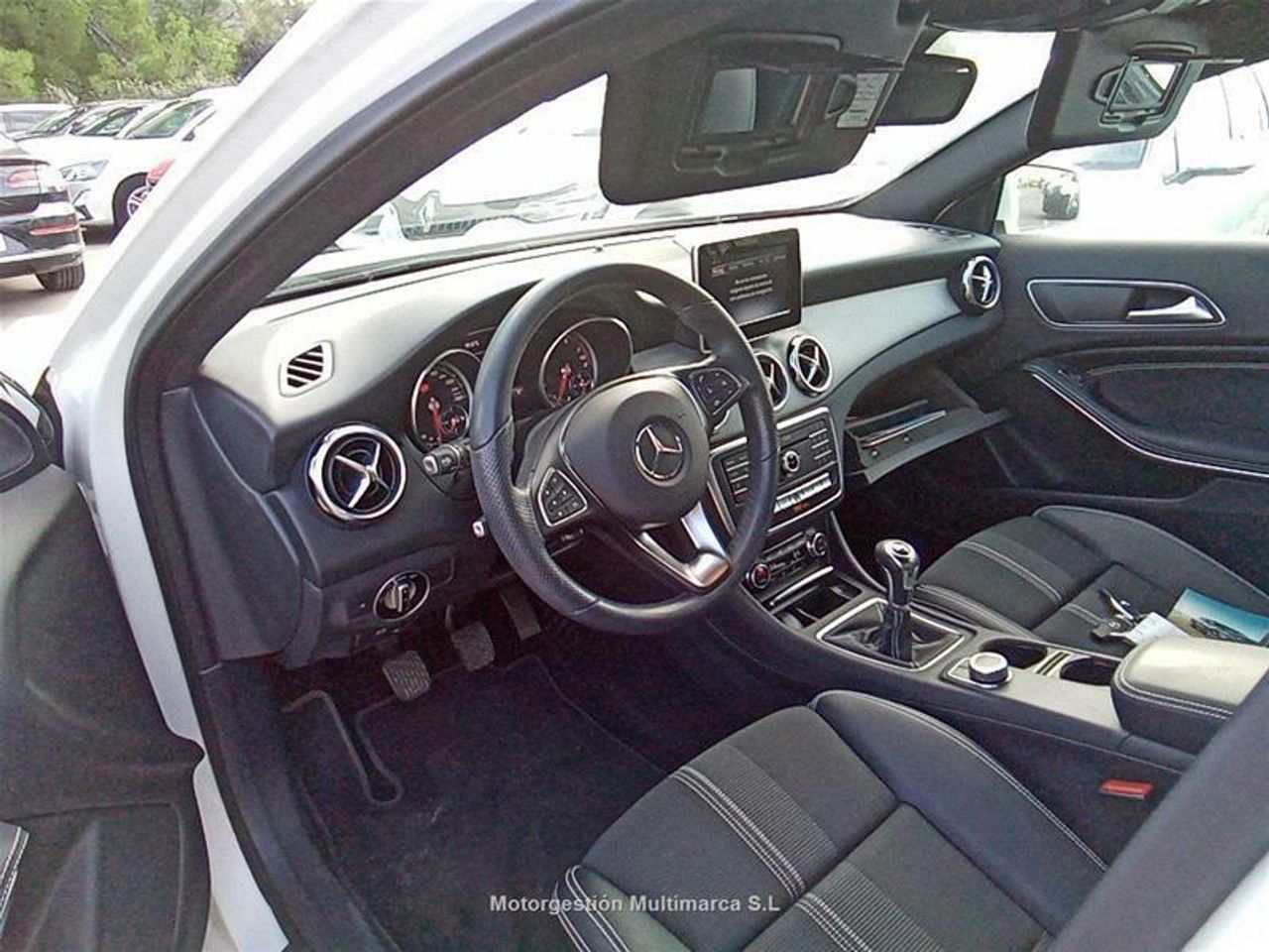 Foto Mercedes-Benz Clase GLA 7