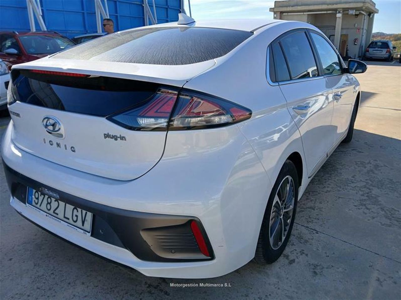 Foto Hyundai IONIQ 11