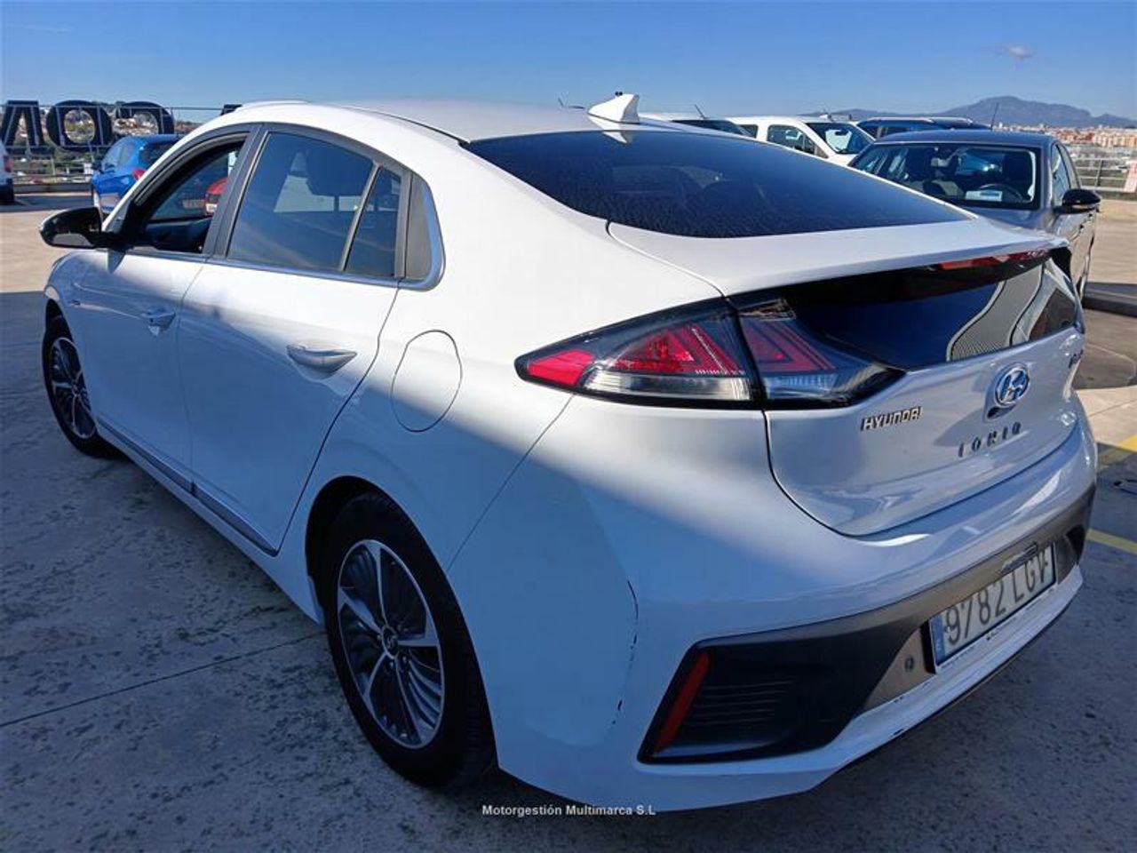 Foto Hyundai IONIQ 13