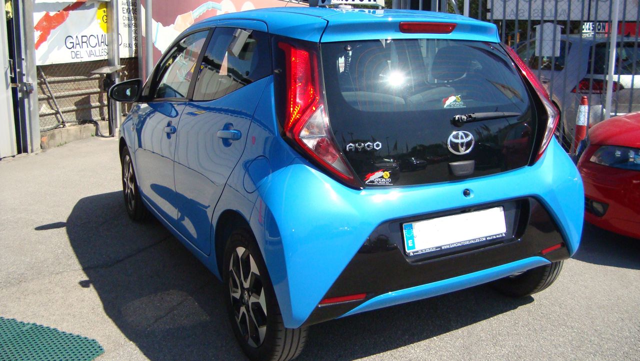 Foto Toyota Aygo 19