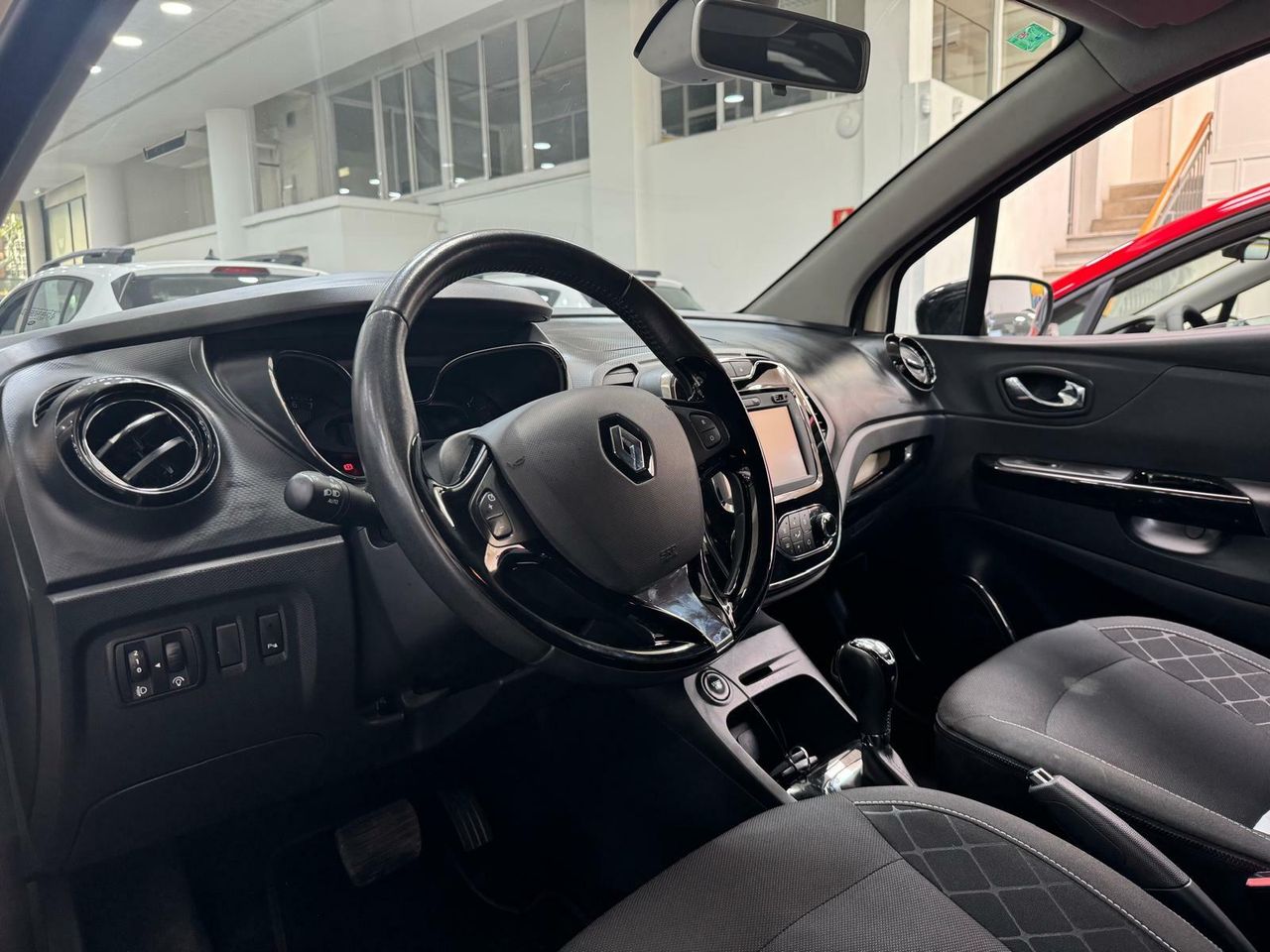 Foto Renault Captur 5