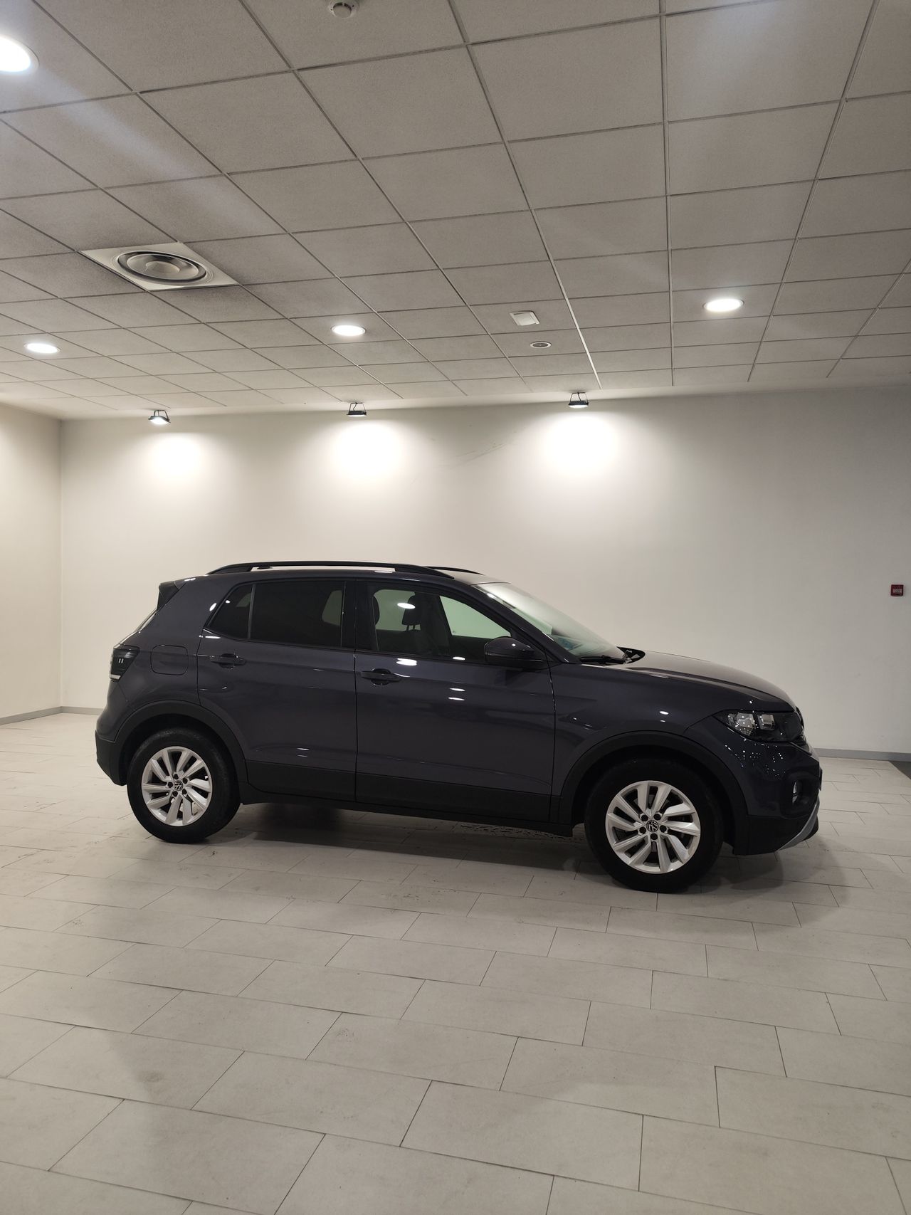 Foto Volkswagen T-Cross 2