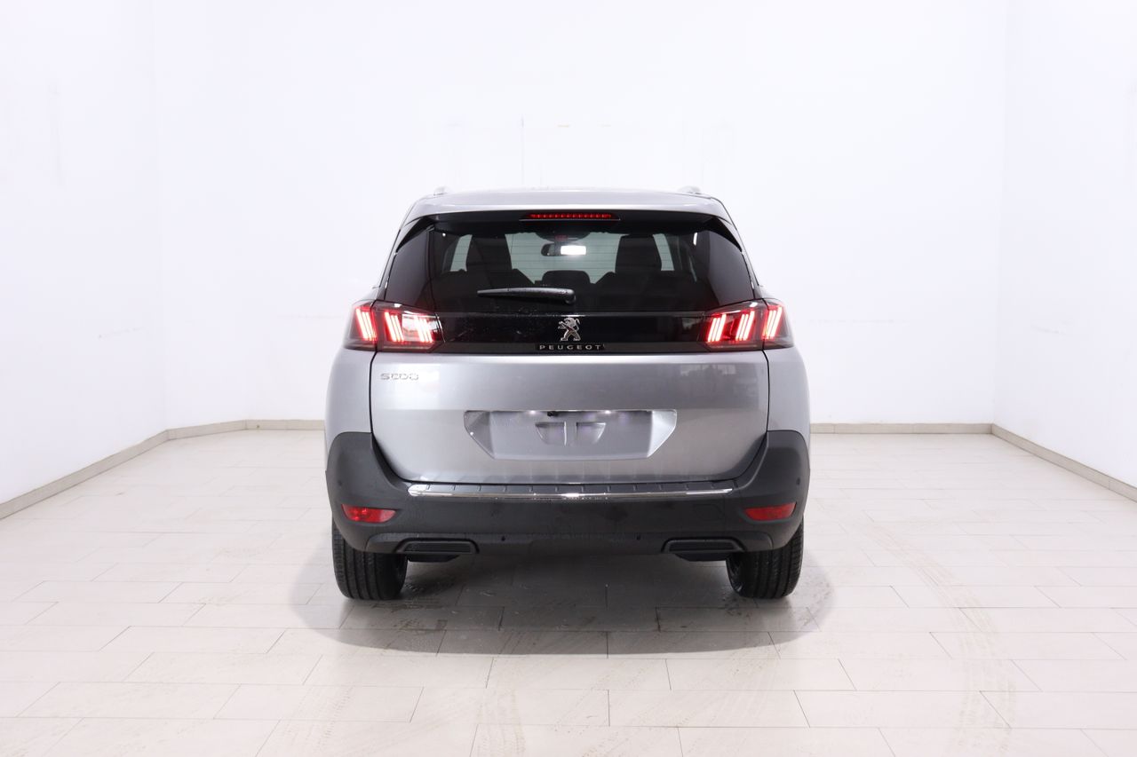 Foto Peugeot 5008 6