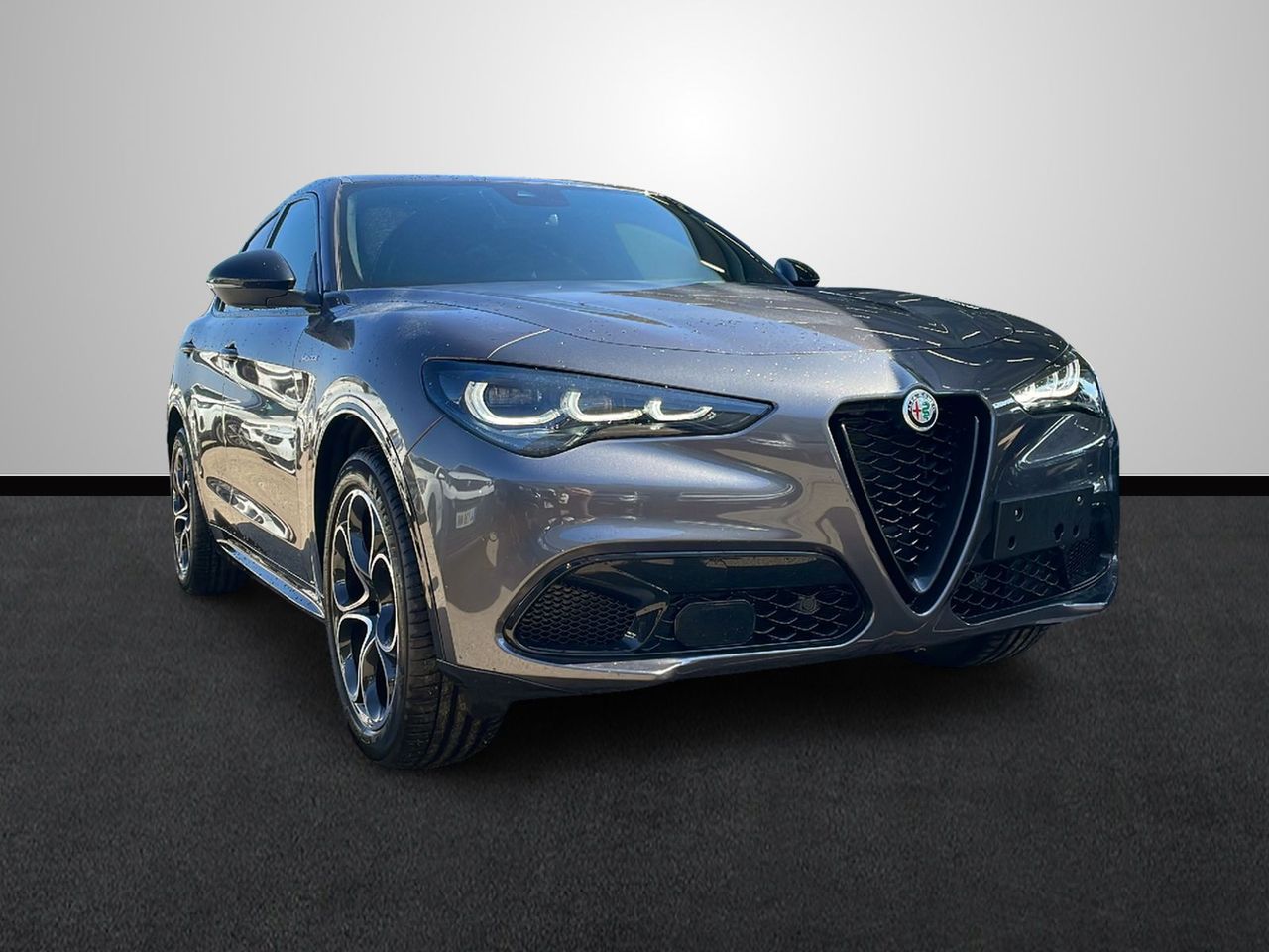 Foto Alfa Romeo Stelvio 5