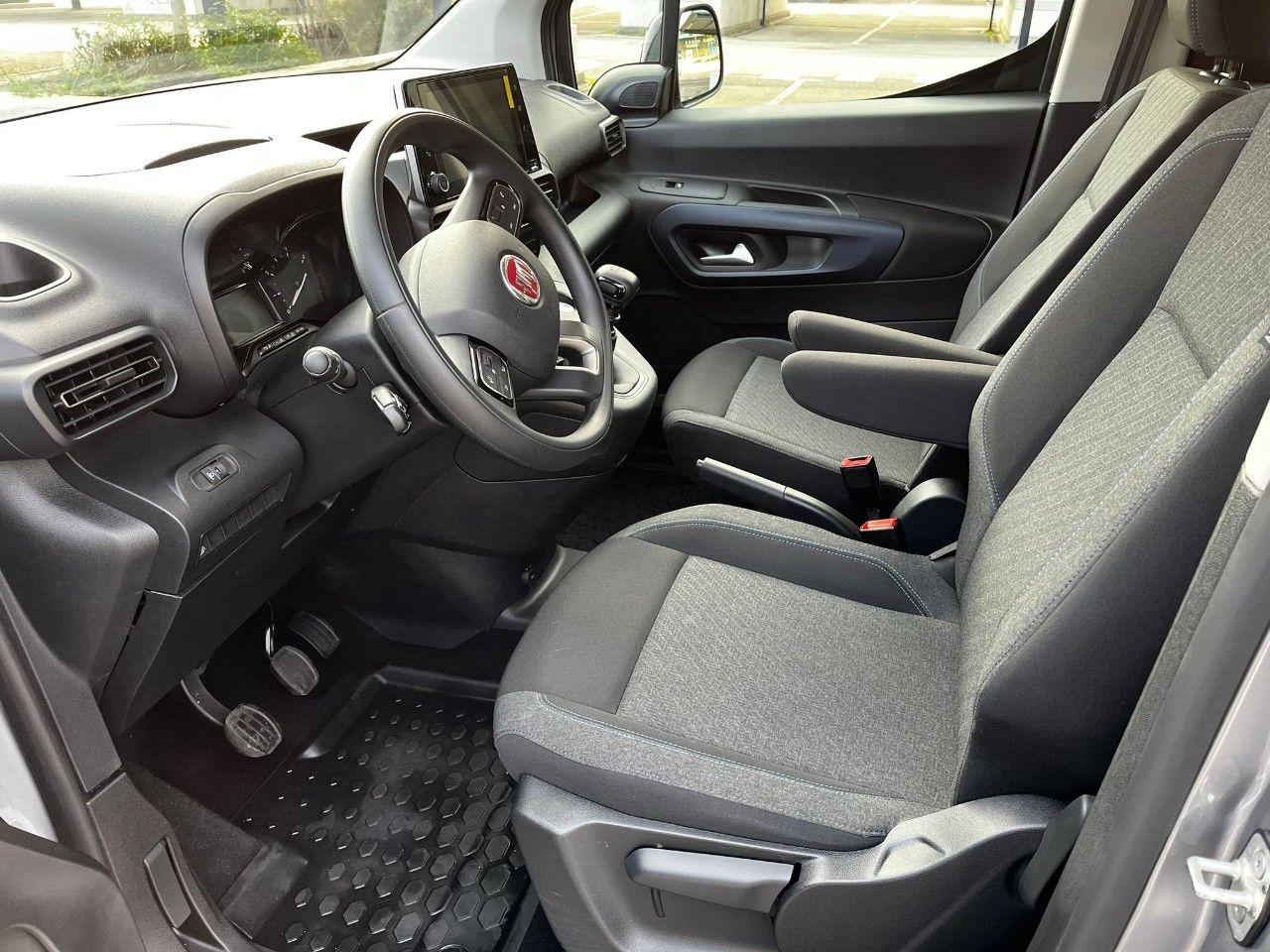 Foto Fiat Doblo 11