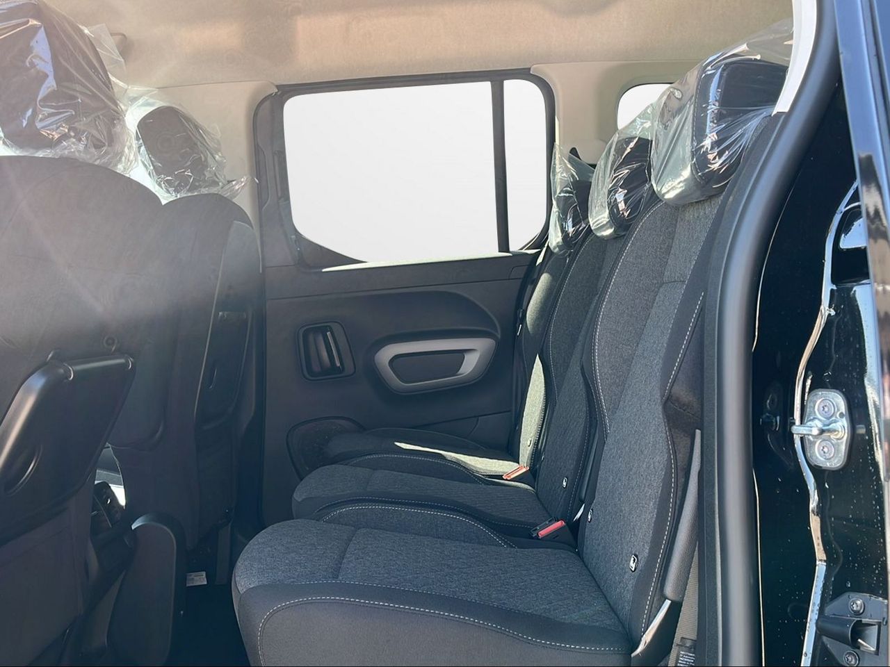 Foto Opel Combo 14