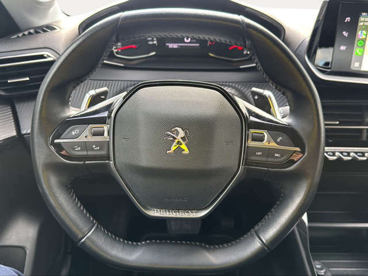 Foto Peugeot 208 16