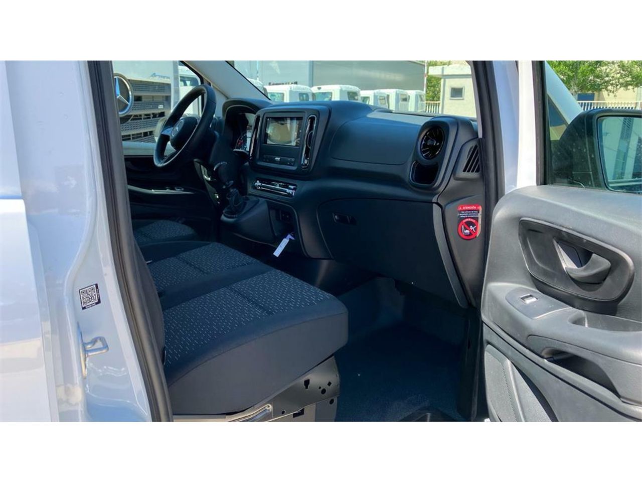 Foto Mercedes-Benz Vito 10