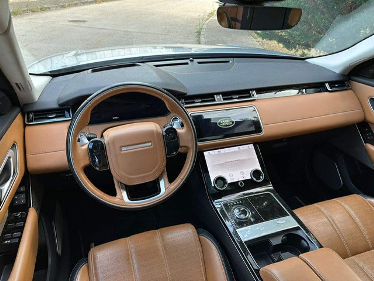 Foto Land-Rover Range Rover Velar 44