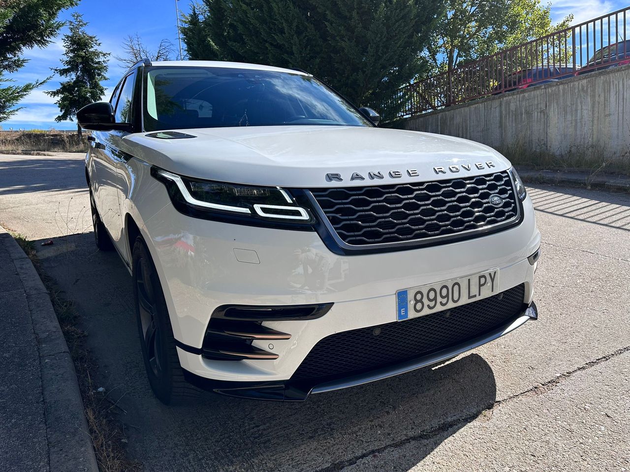 Foto Land-Rover Range Rover Velar 10