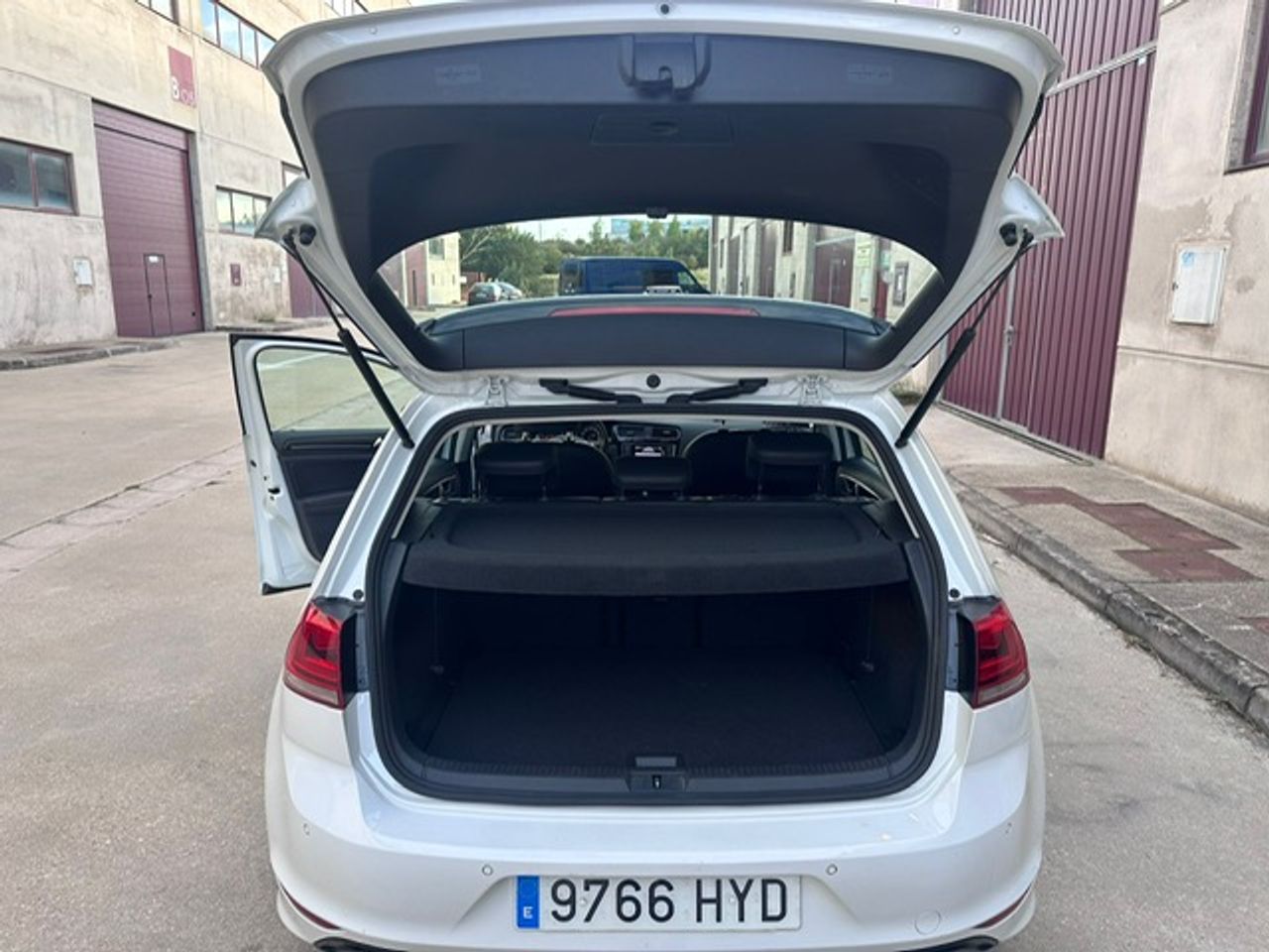 Foto Volkswagen Golf 31