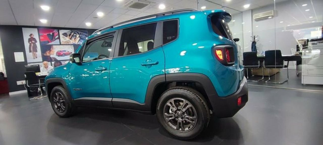 Foto Jeep Renegade 4