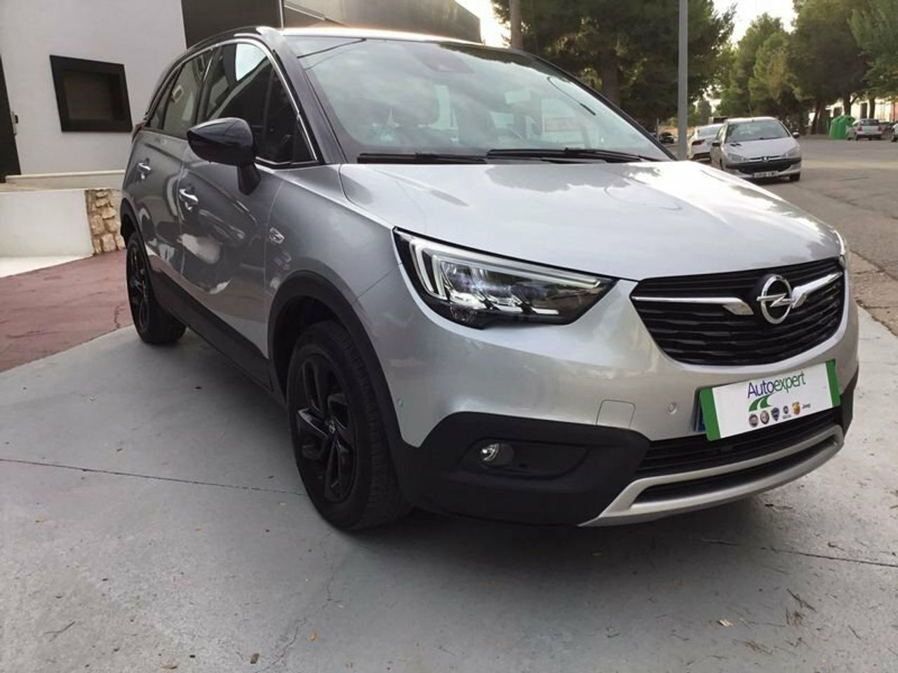 Foto Opel Crossland X 2