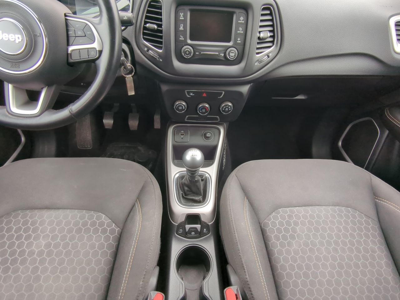 Foto Jeep Compass 11