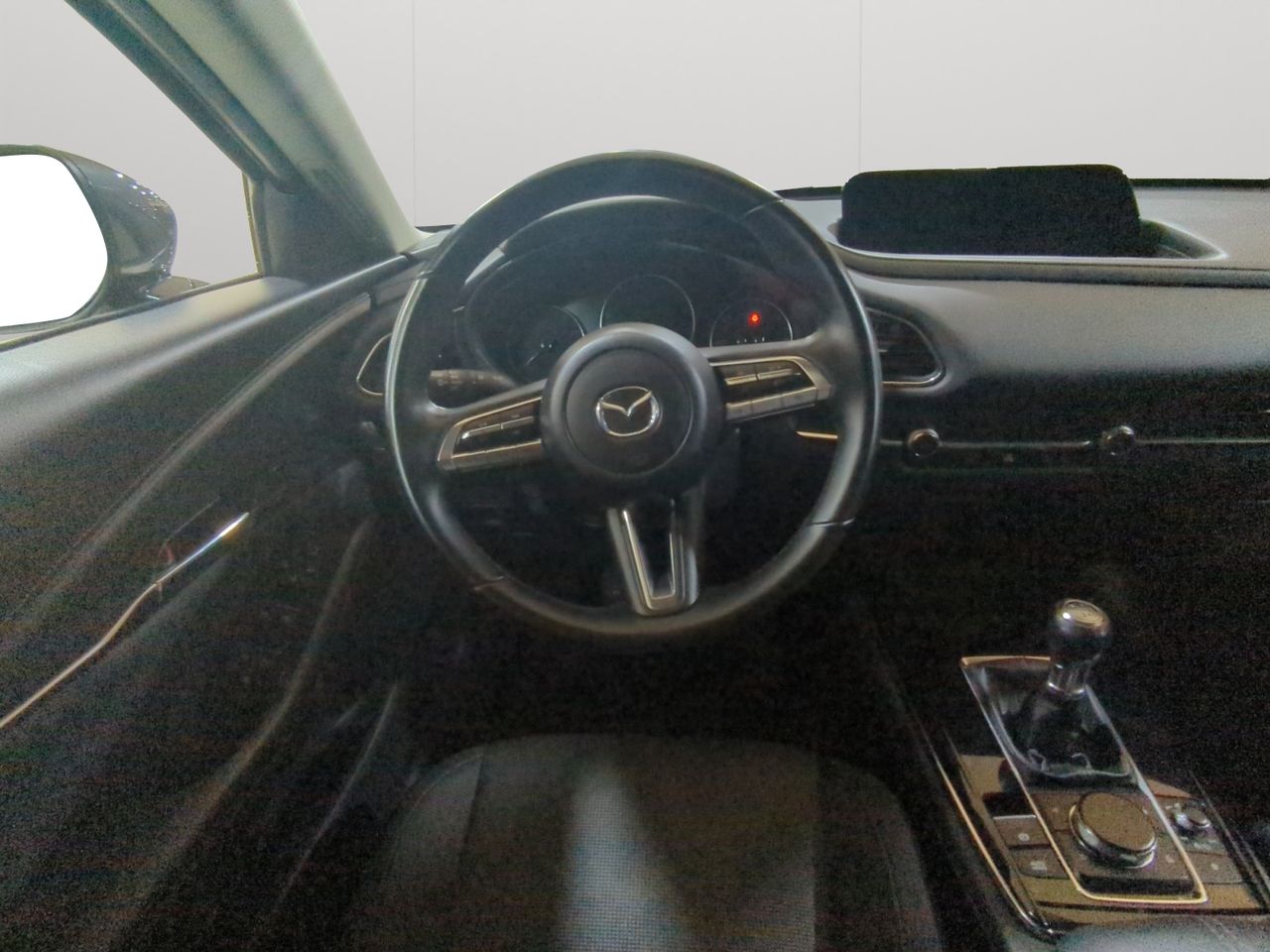 Foto Mazda CX-30 12