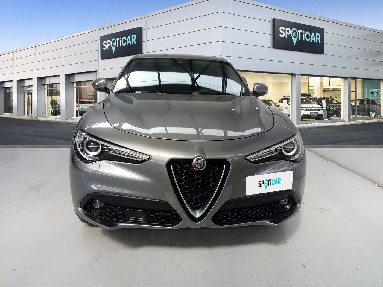 Foto Alfa Romeo Stelvio 2