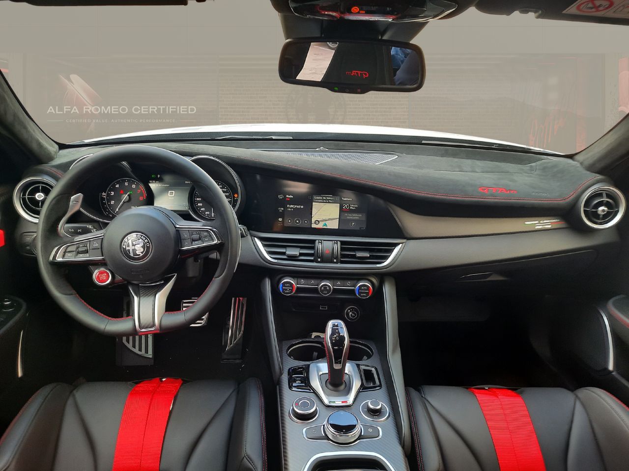 Foto Alfa Romeo Giulia 9