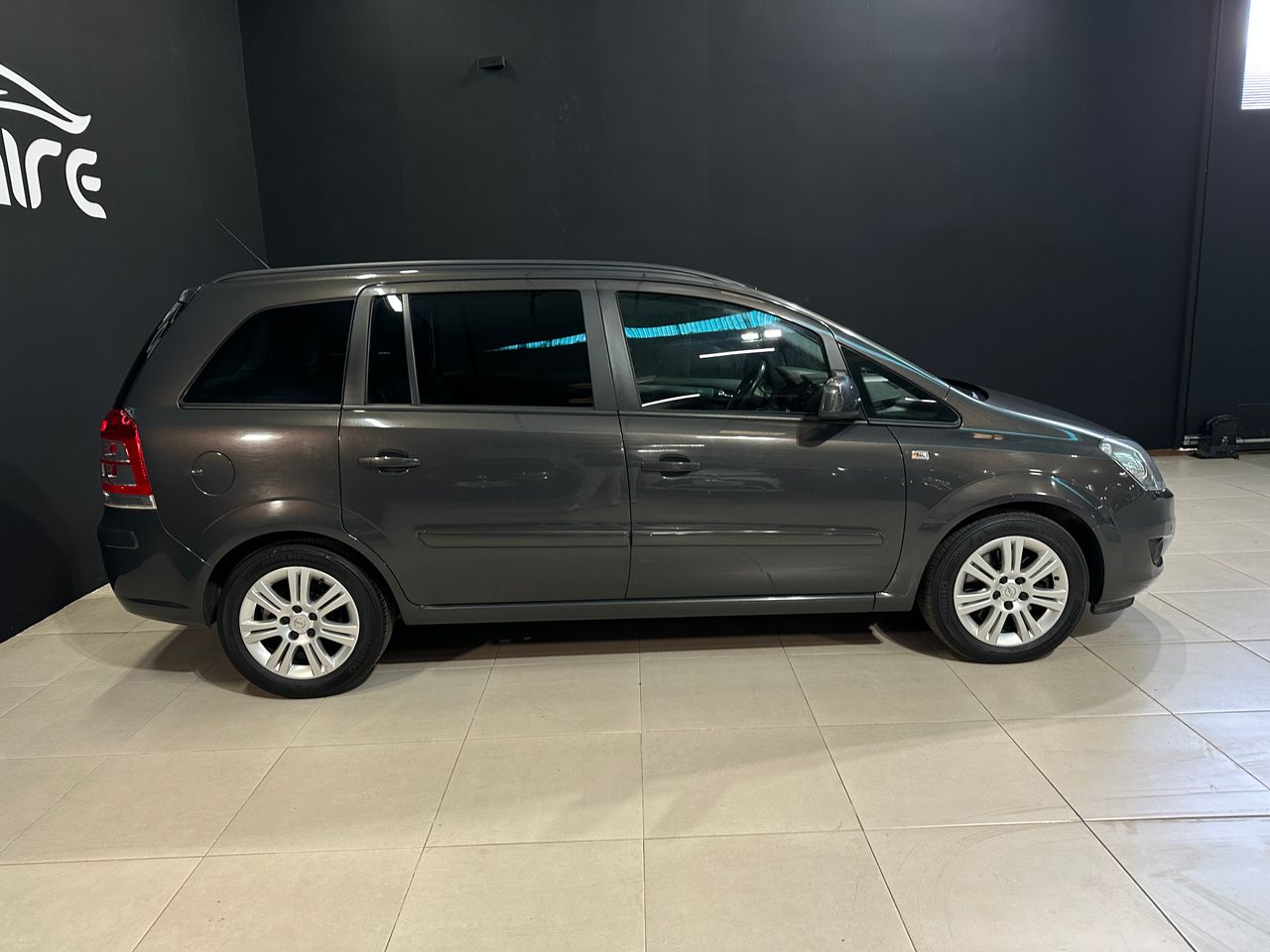 Foto Opel Zafira 15