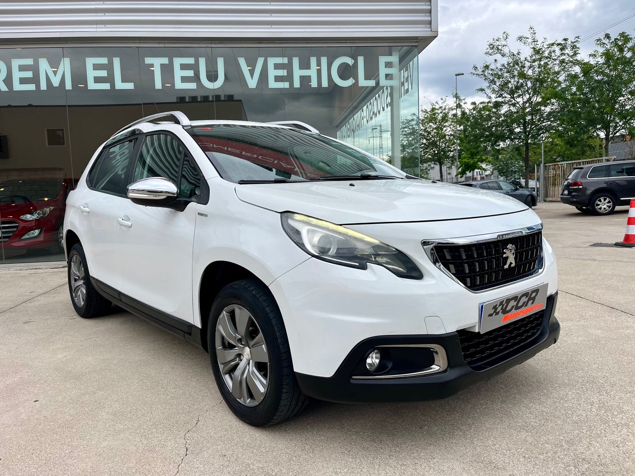 Foto Peugeot 2008 1