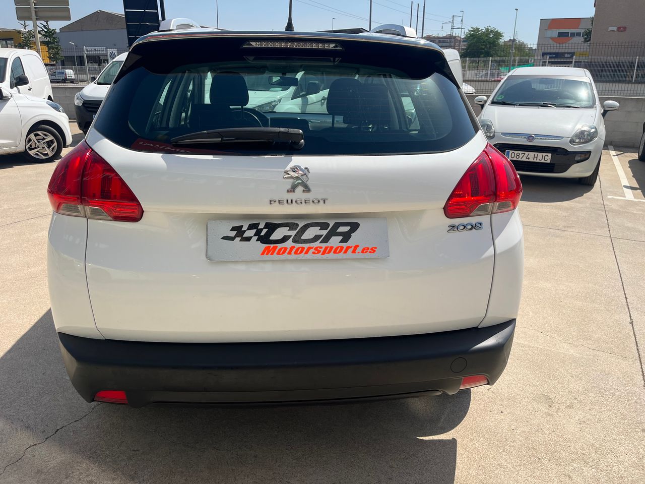 Foto Peugeot 2008 6