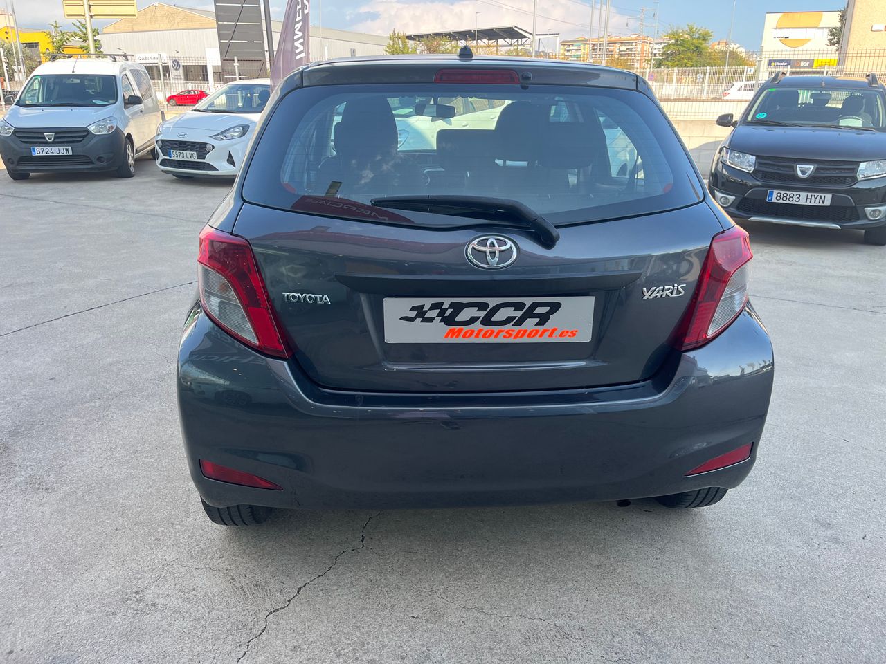 Foto Toyota Yaris 6