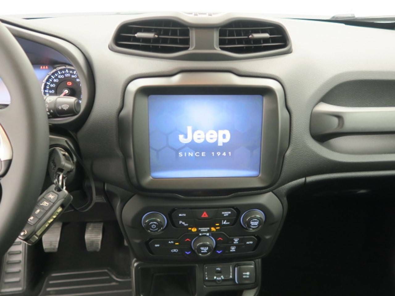 Foto Jeep Renegade 14