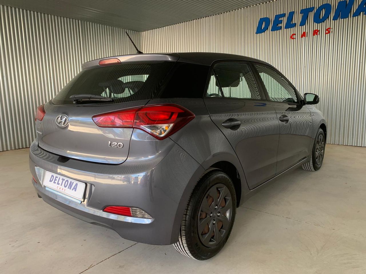 Foto Hyundai i20 7