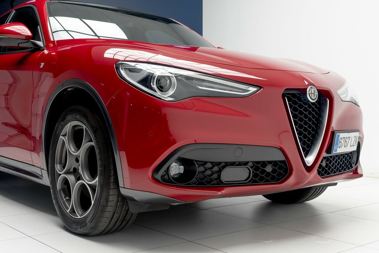 Foto Alfa Romeo Stelvio 42