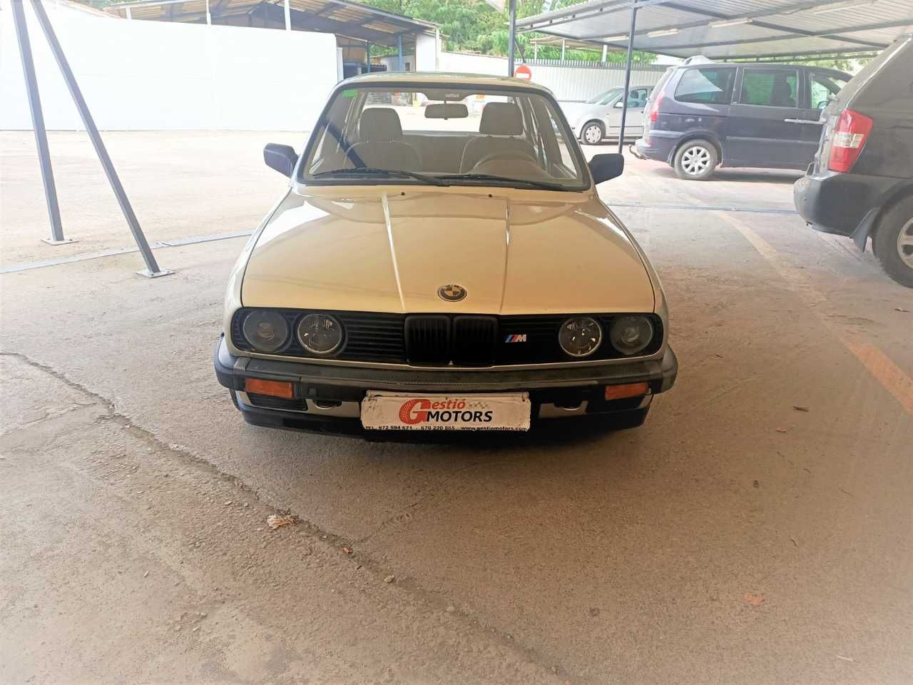 Foto BMW Serie 3 8