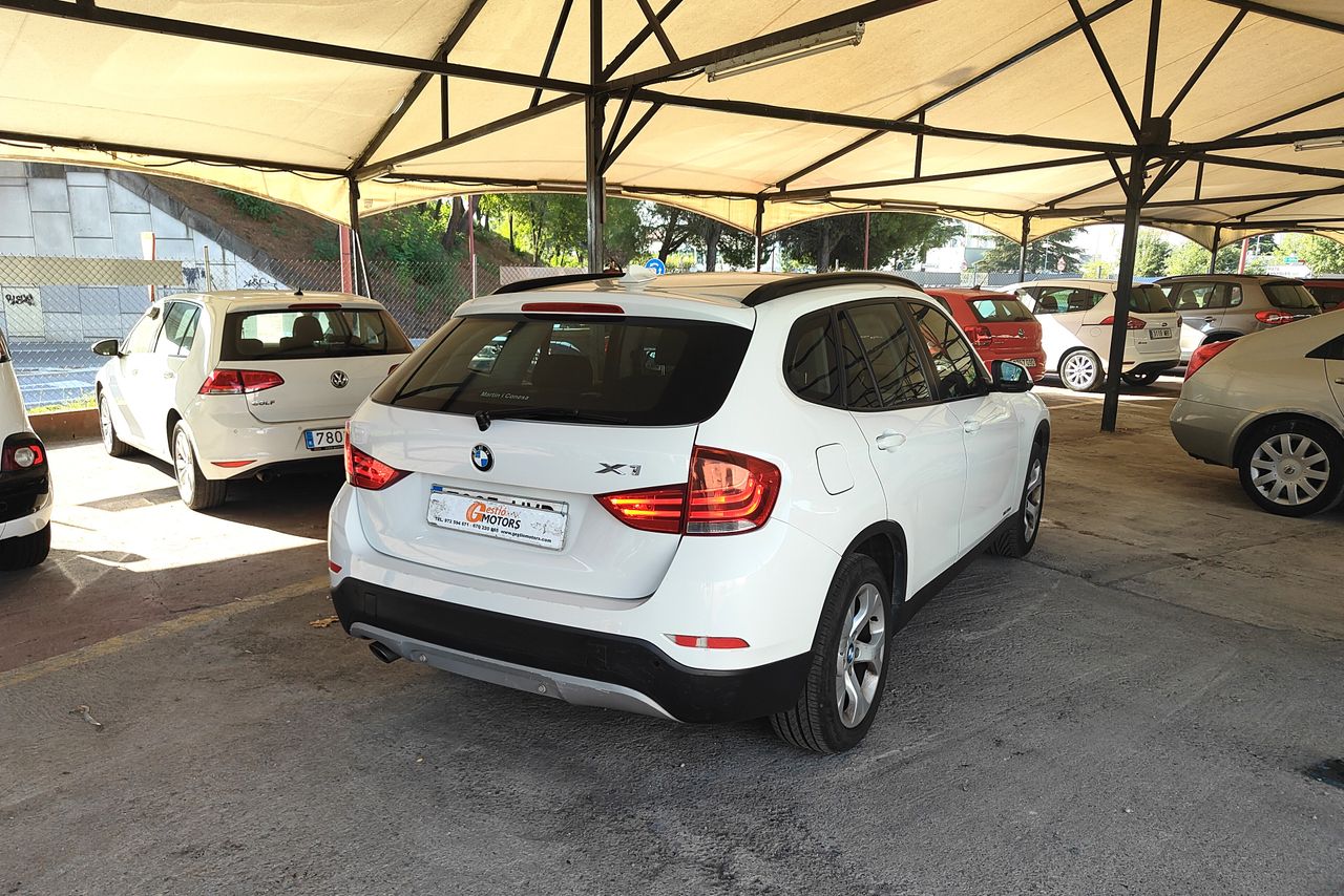 Foto BMW X1 5