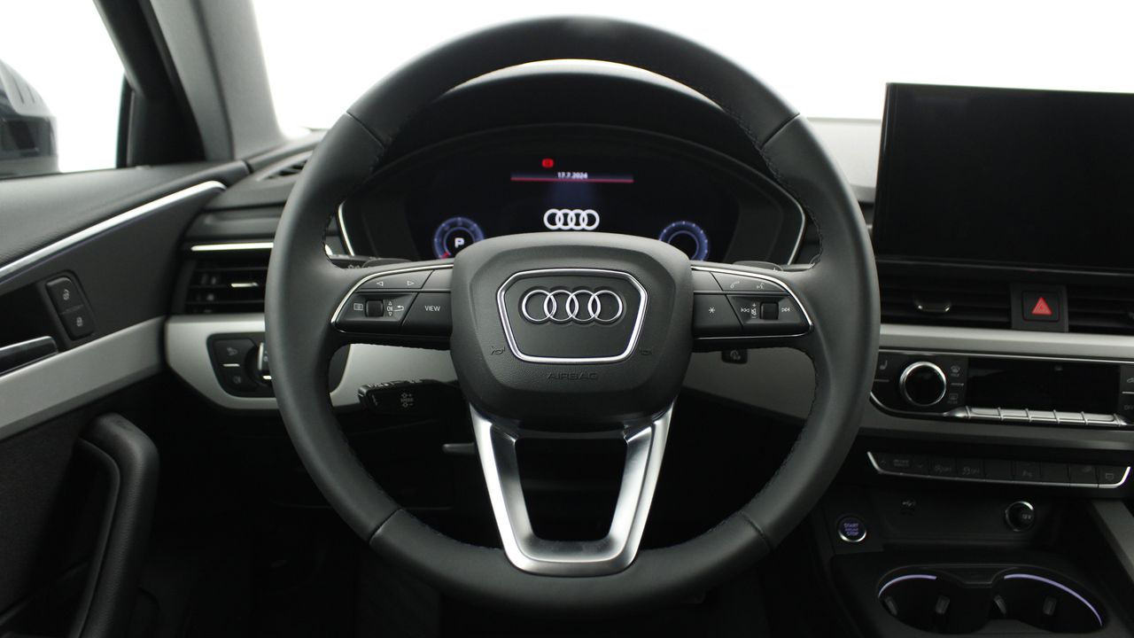 Foto Audi A4 24