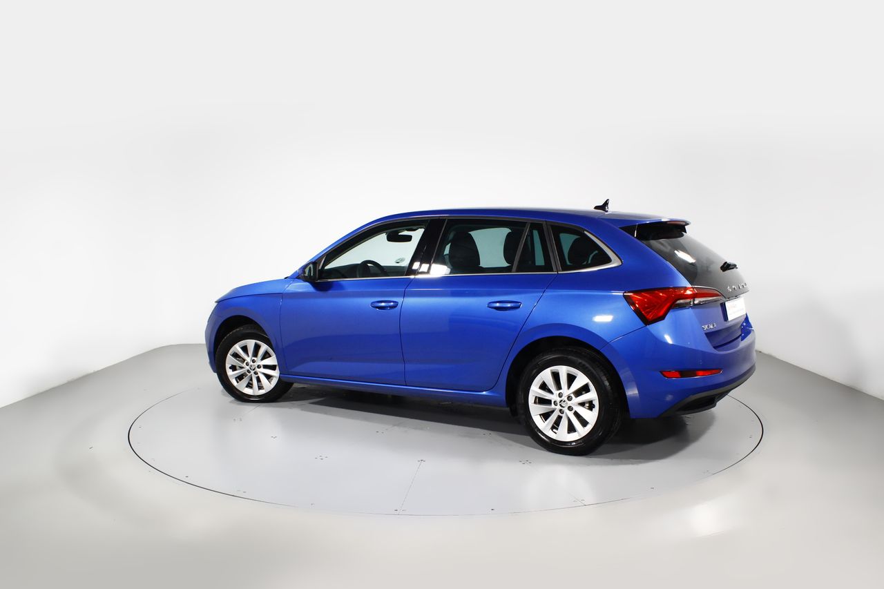 Foto Skoda Scala 11