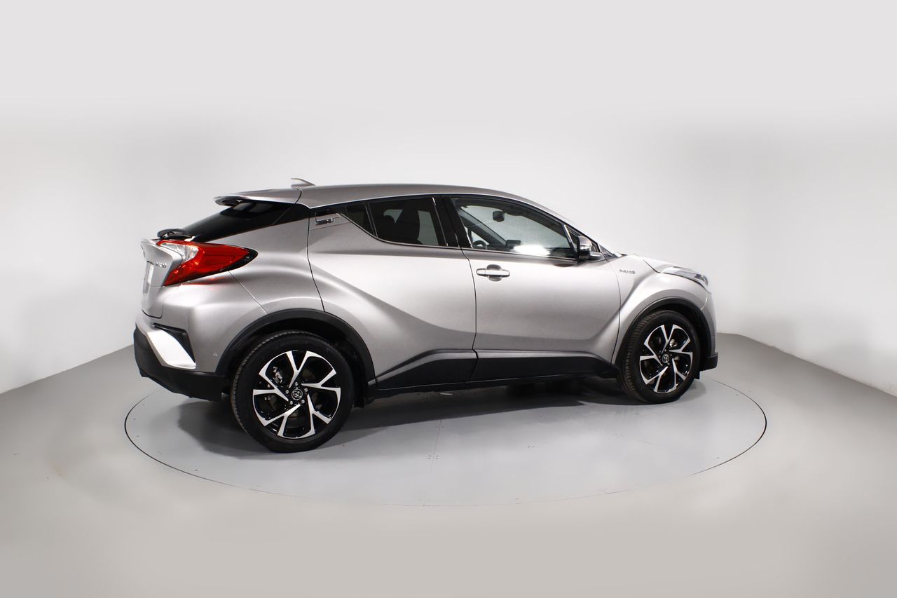 Foto Toyota C-HR 4