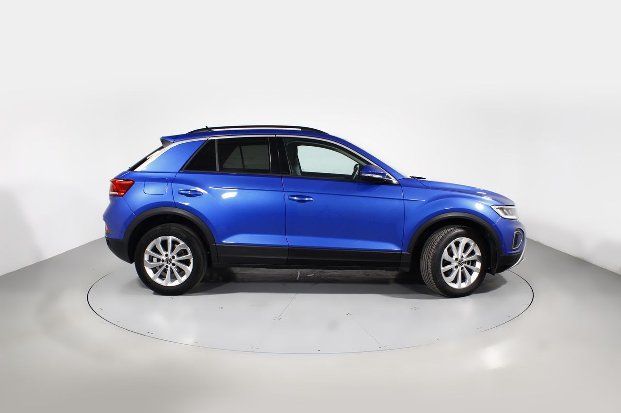 Foto Volkswagen T-Roc 4