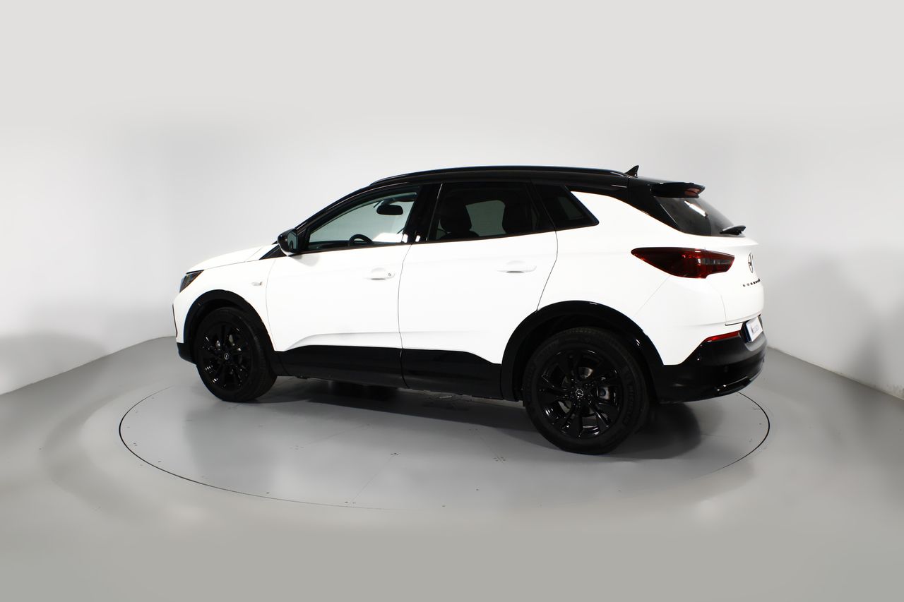 Foto Opel Grandland X 18