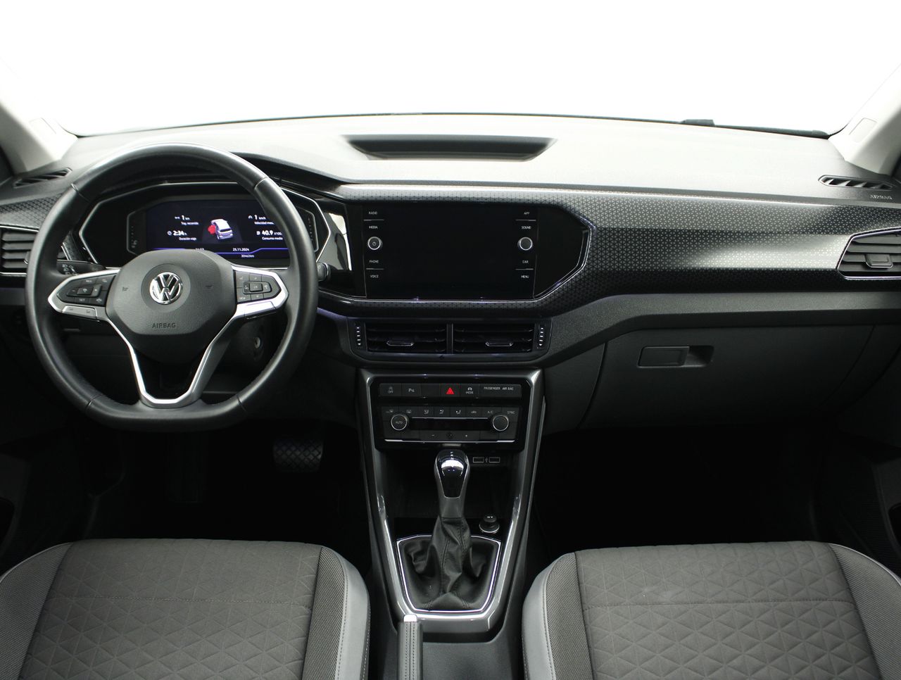 Foto Volkswagen T-Cross 4