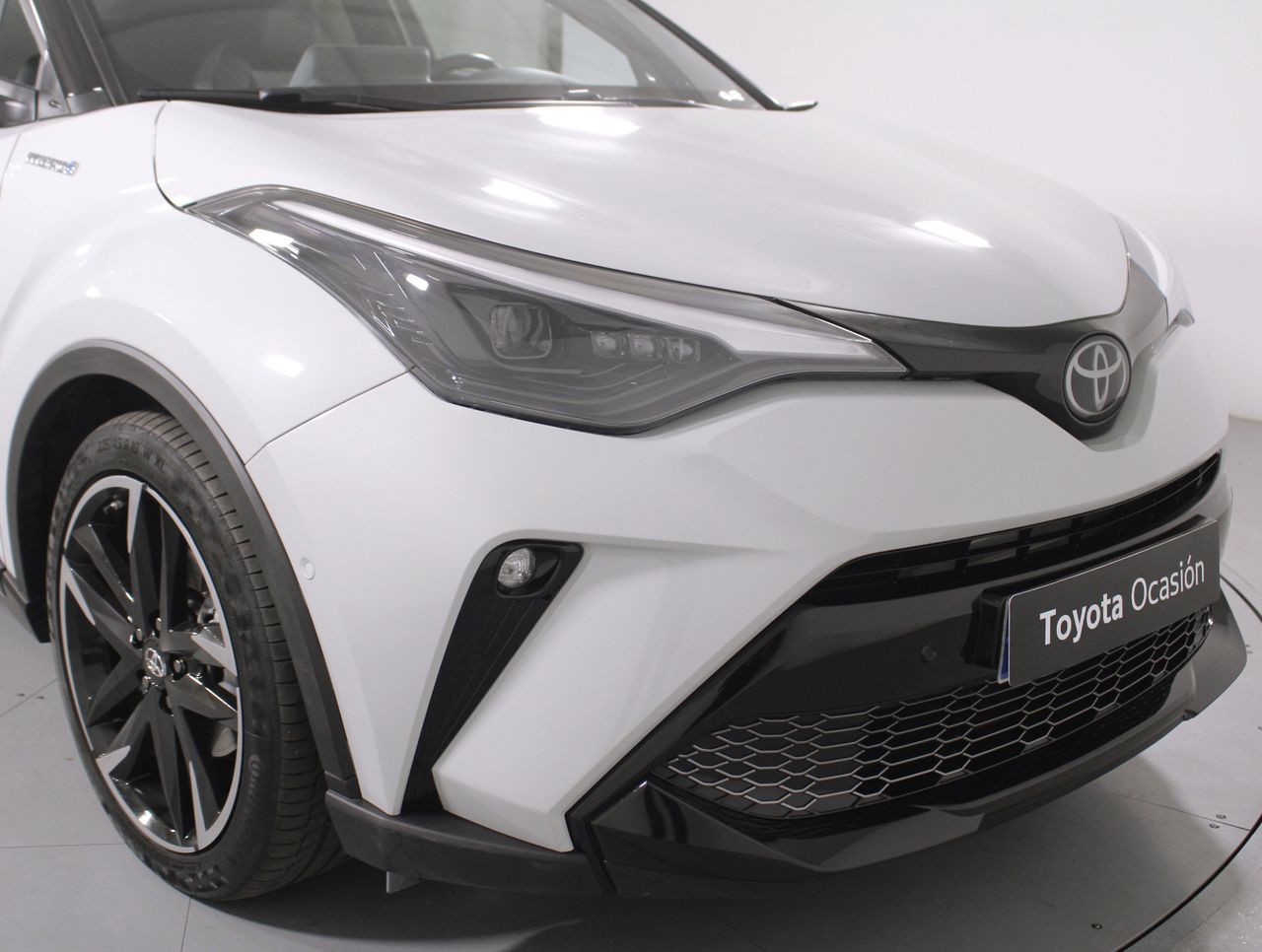 Foto Toyota C-HR 16