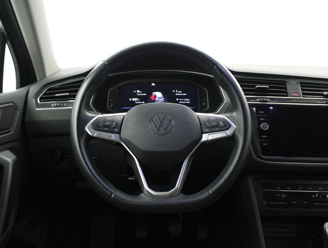 Foto Volkswagen Tiguan 13