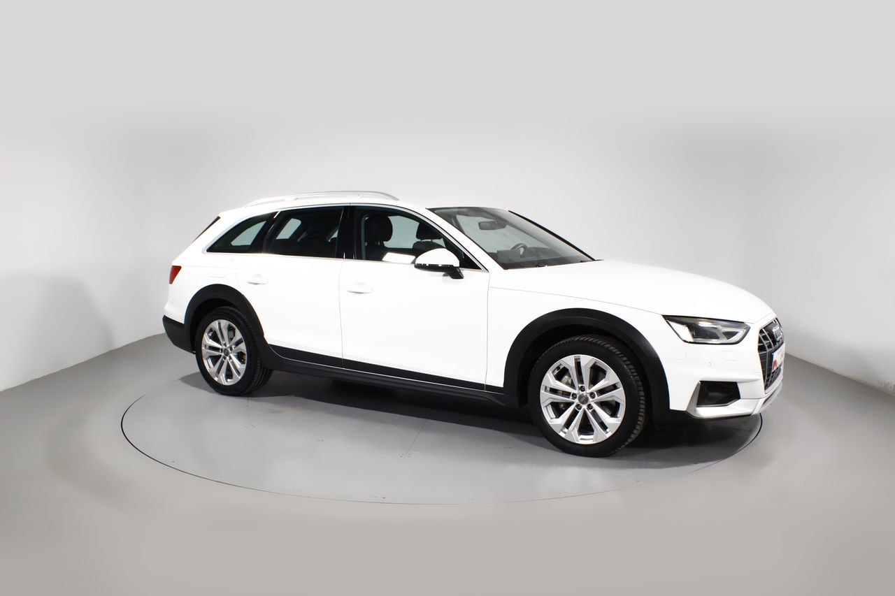 Foto Audi A4 Allroad Quattro 2