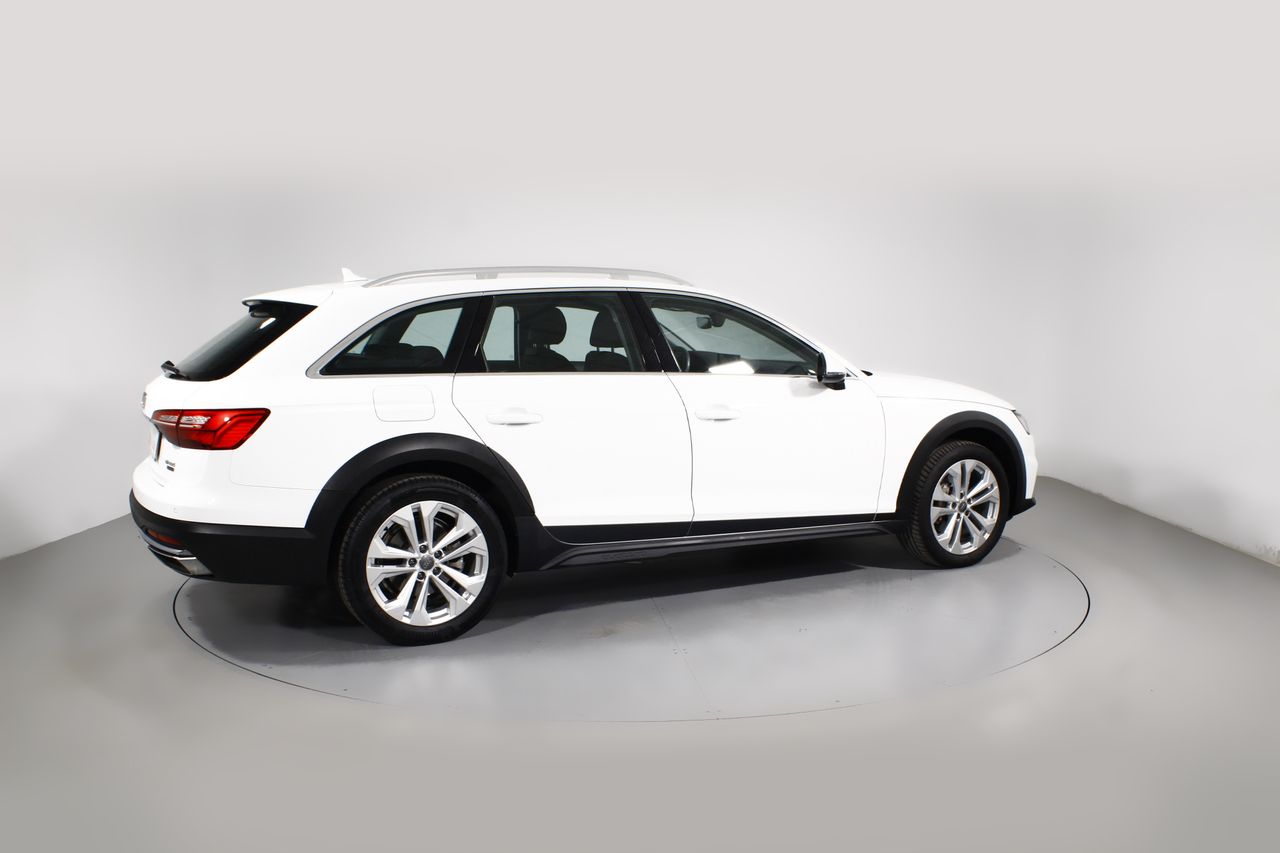 Foto Audi A4 Allroad Quattro 4