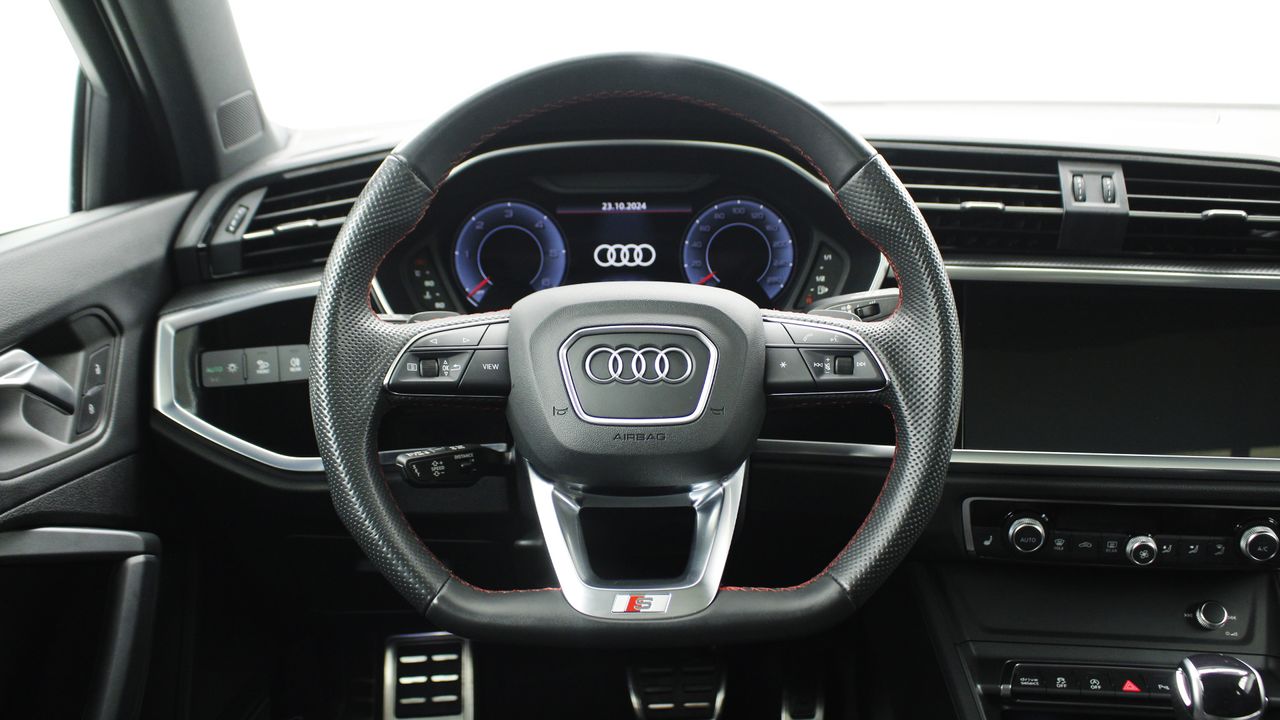 Foto Audi Q3 13