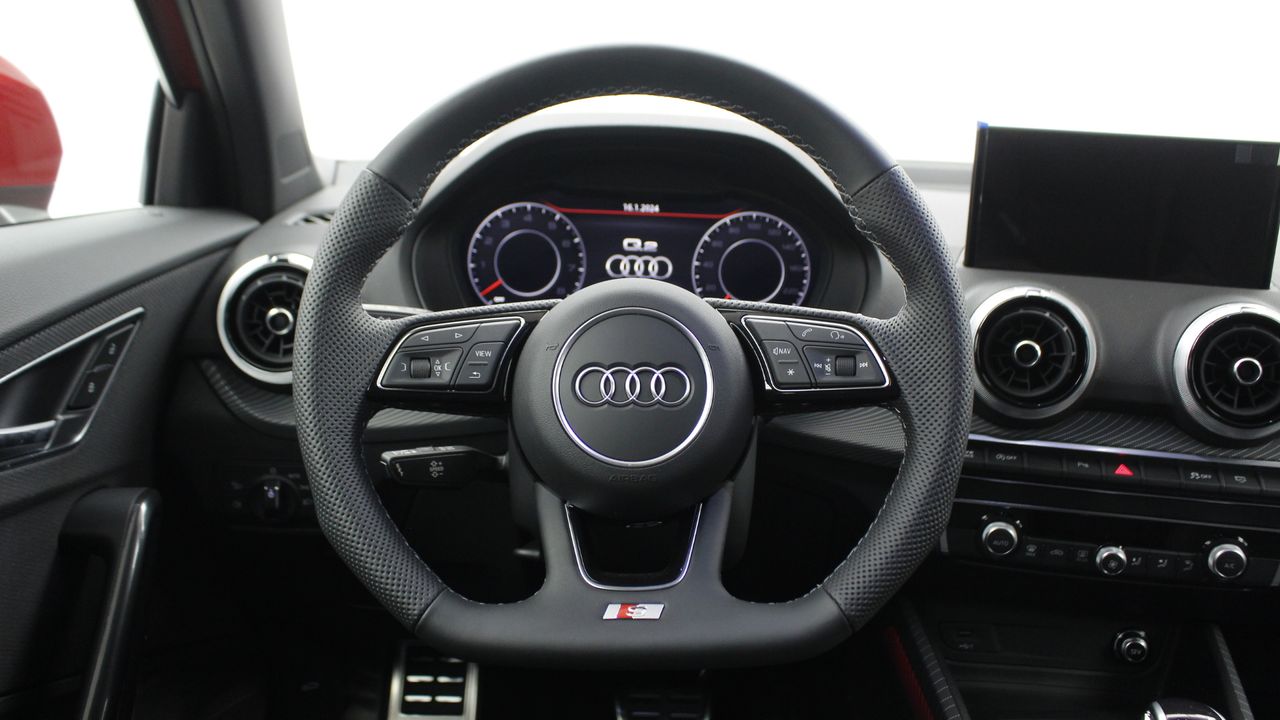 Foto Audi Q2 26