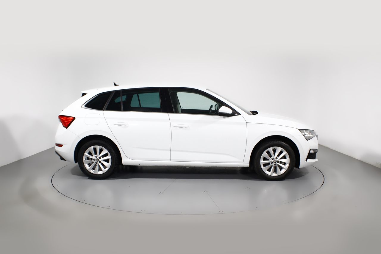 Foto Skoda Scala 3